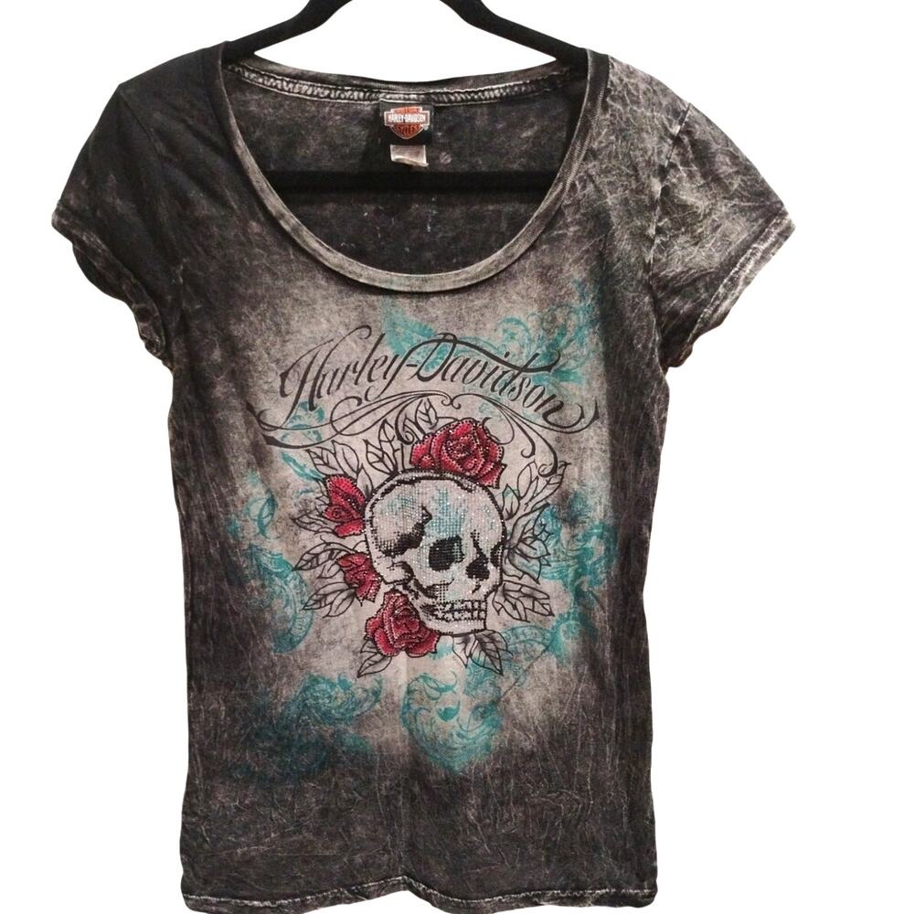Harley-Davidson women's distressed scoop neck  t-shirt  size L